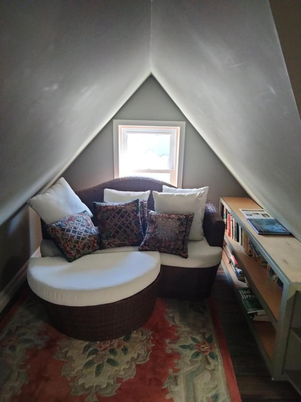 Bondy House Bed & Breakfast Amherstburg Экстерьер фото