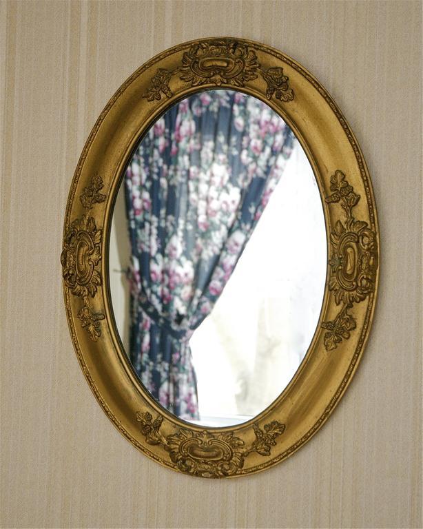 Bondy House Bed & Breakfast Amherstburg Экстерьер фото